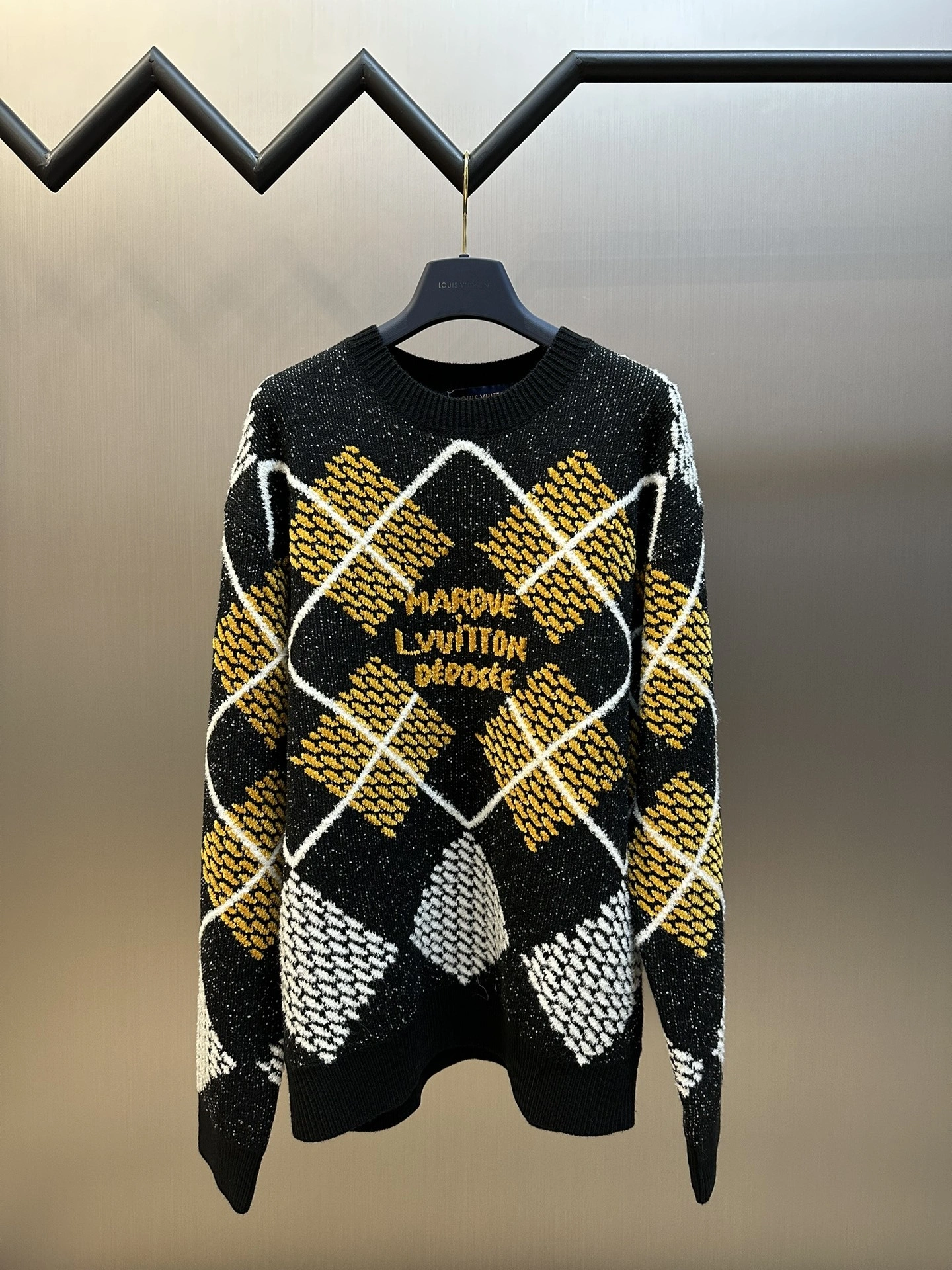 wg.luxury- 8V item:D-F468K3004